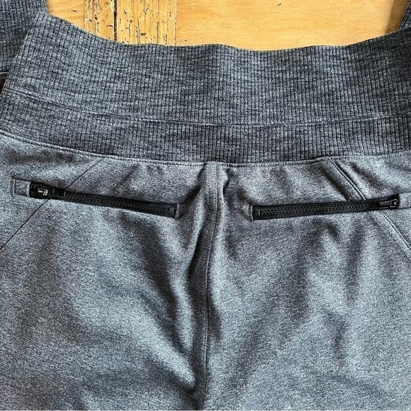 ATHLETA Vince Jogger Grey Heather Elastic Waistband Workout Pant S - Picture 7 of 15